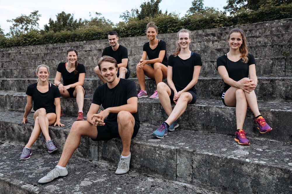 Ein Team aus professionellem Trainern betreut sie.