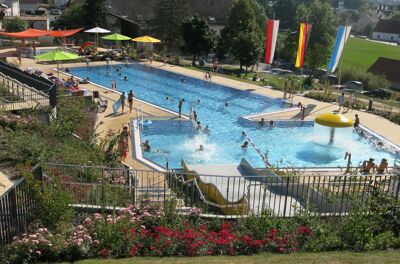 Freibad der Stadt Schlüsselfeld in Aschbach
