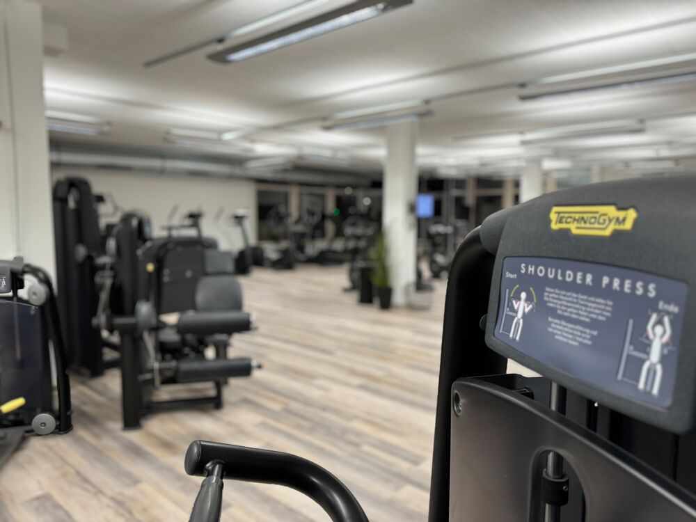 Trainingsraum - Maschinen Technogym