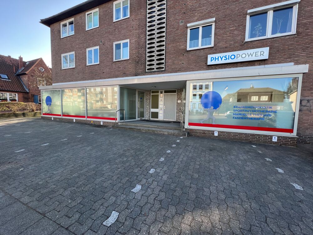 Physio Power Praxis und Parkplätze