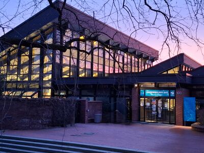 Vahrenwalder Bad Logo