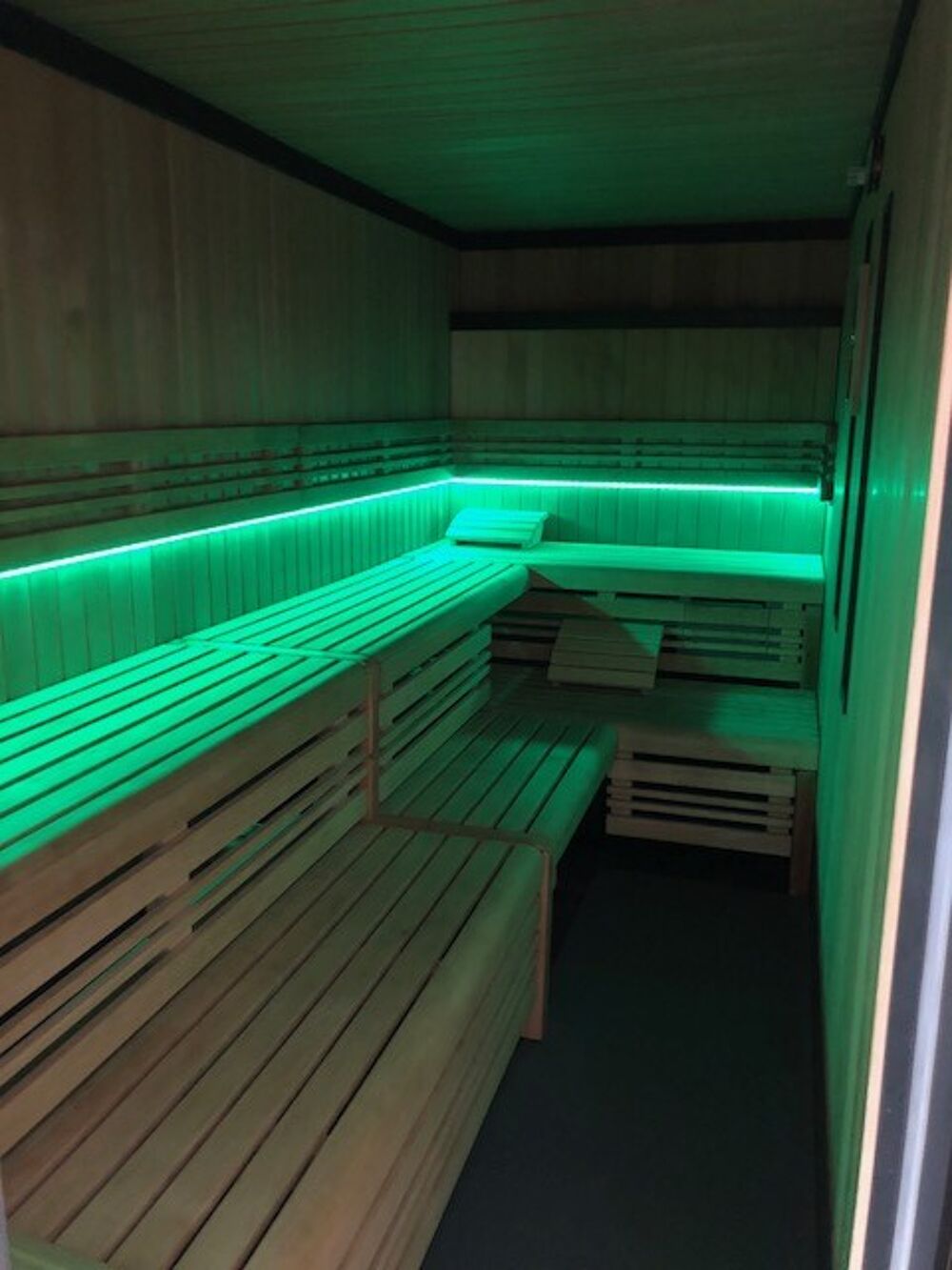 2 mal Sauna / Eigene Frauensauna