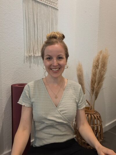 Steffi - Yoga & Coaching