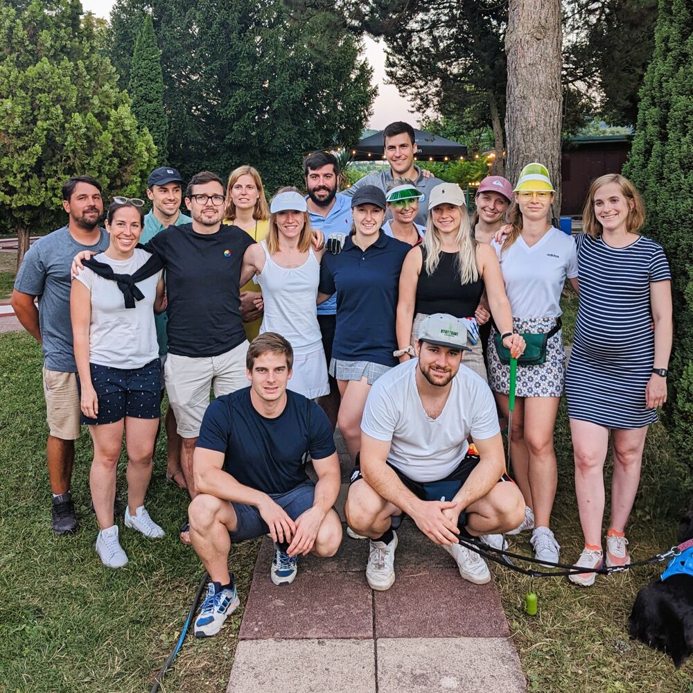 Gruppe im Minigolf-Gärtle
