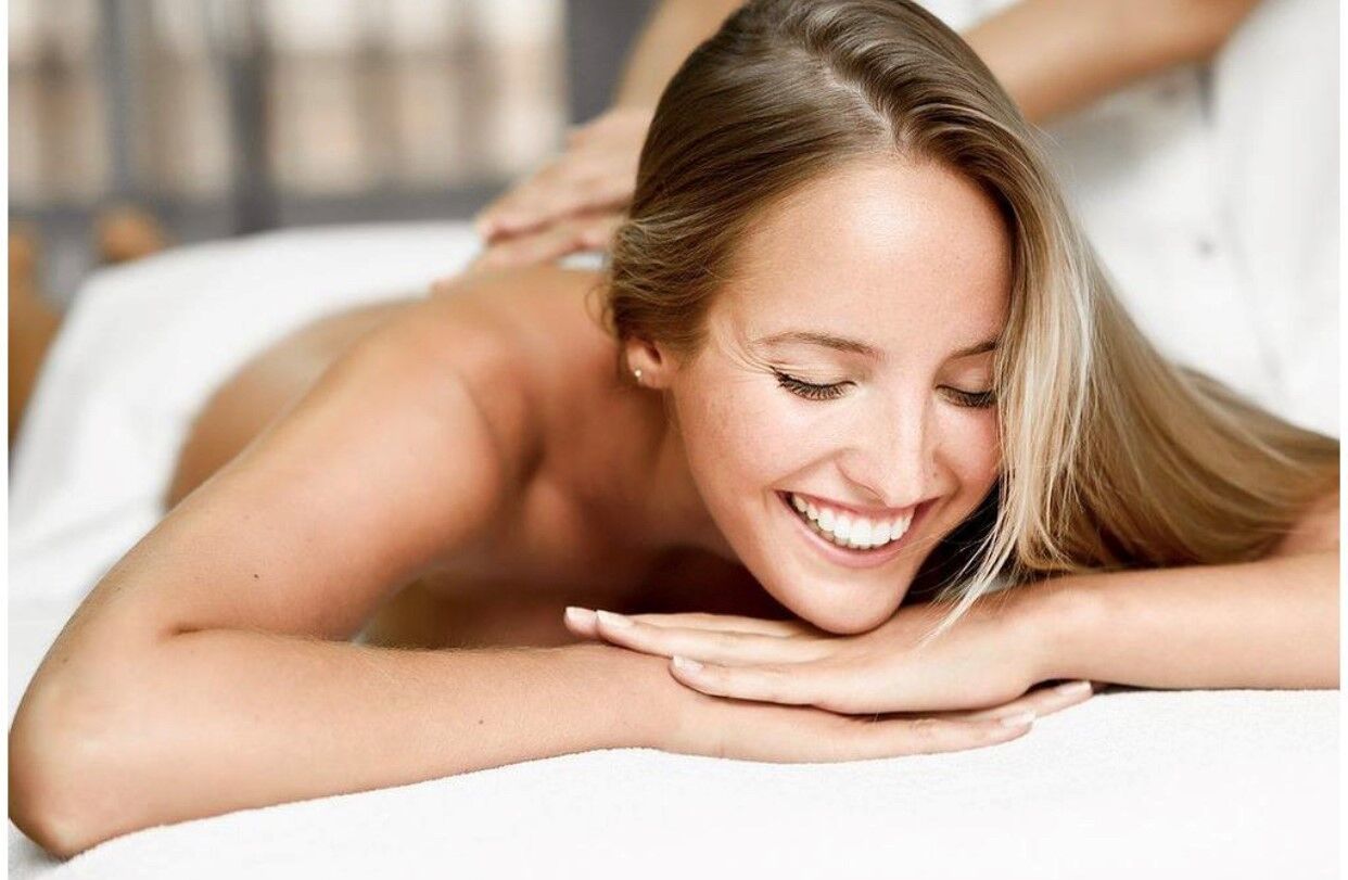 Lomi Lomi Nui und Ayurveda Anwendungen