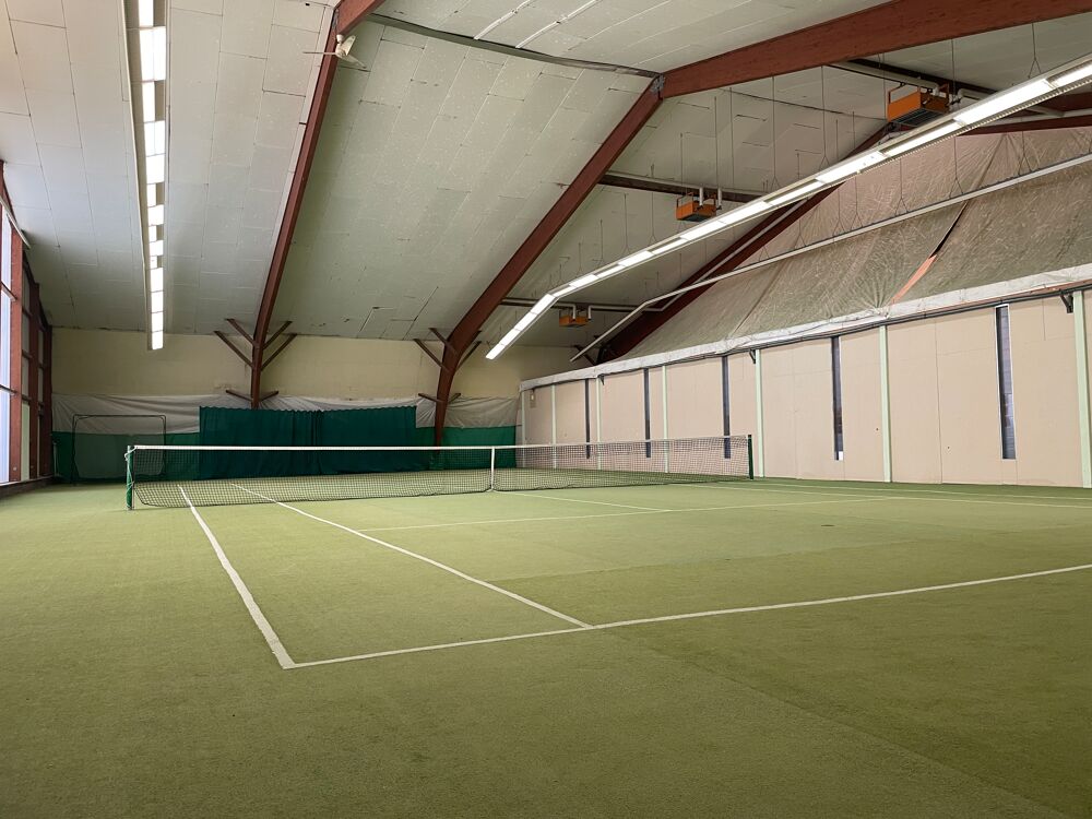 Tennis Halle