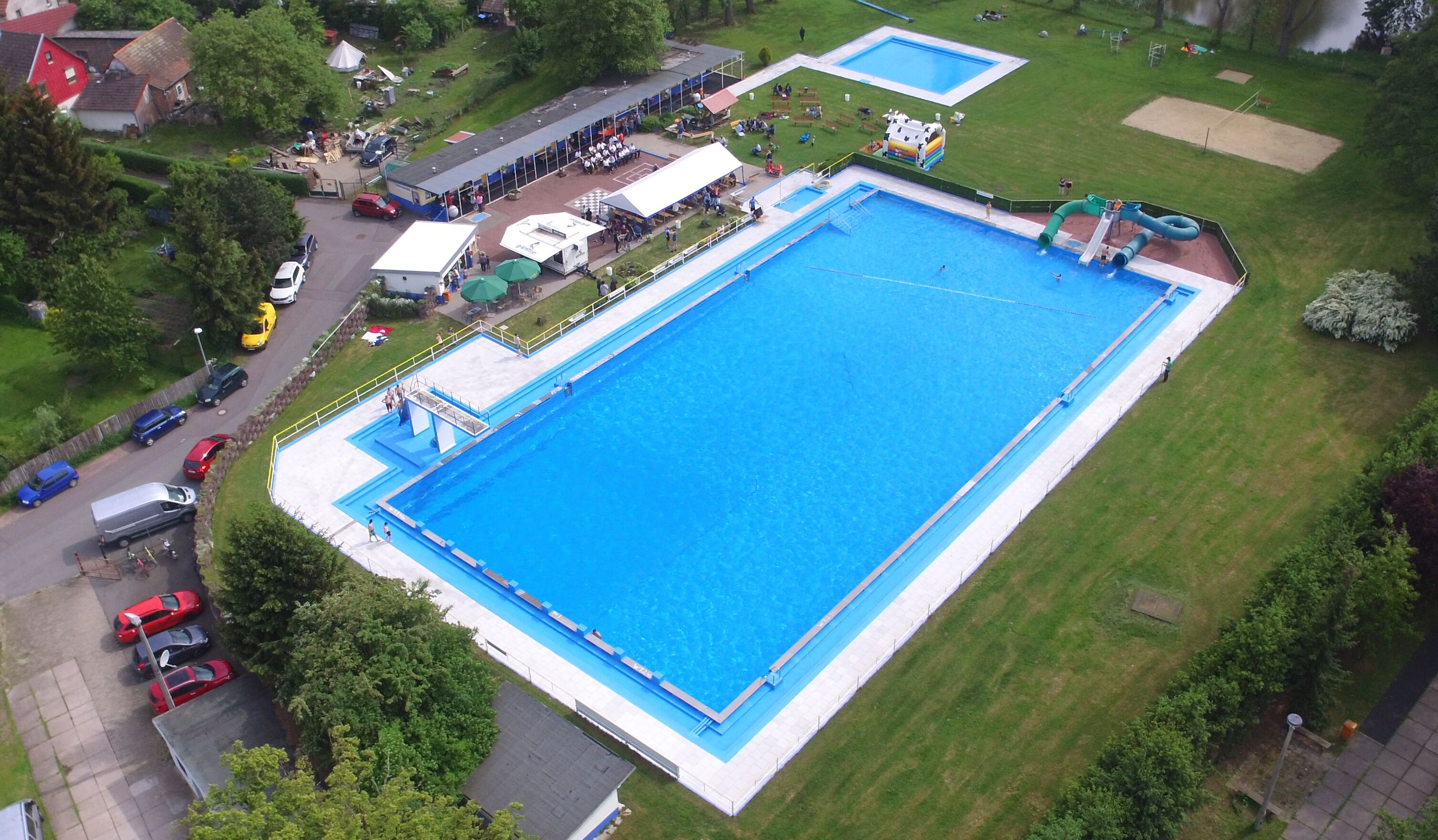 Schwimmbad Wölfis