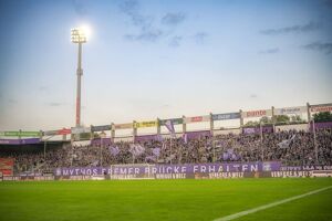 Die Fankurve vom Vfl Osnabrueck