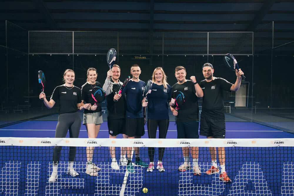 VfL Mitarbeitende beim gemeinsamen Firmensport.