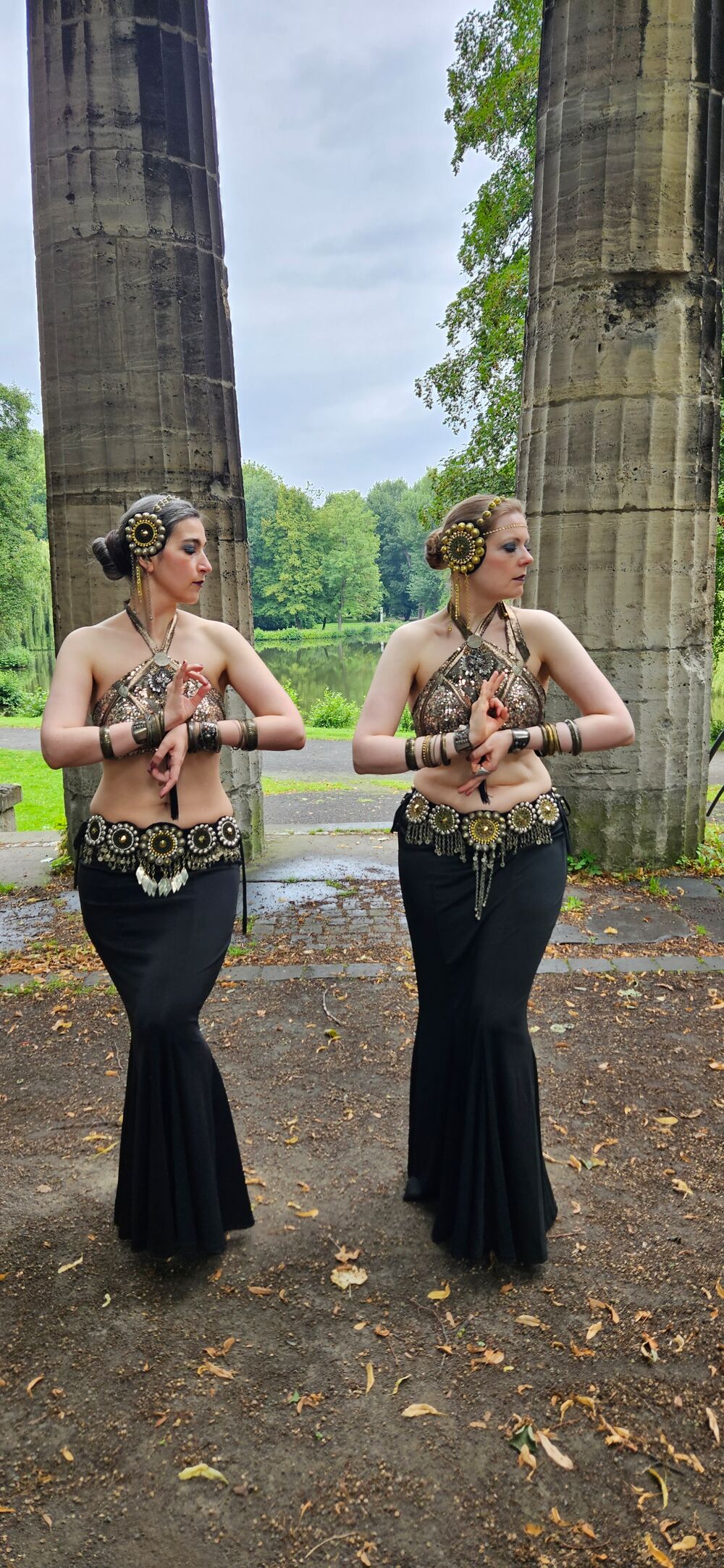 Kursleiterinnen Oriental Fusion Nicole & Sabina