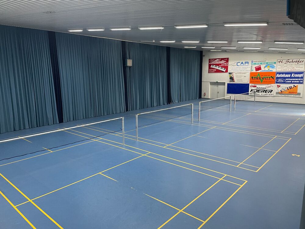 Badminton Halle