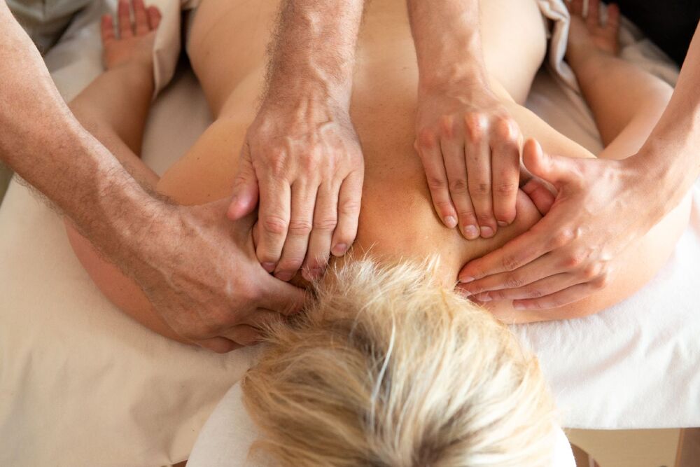 4-Hand-Massage